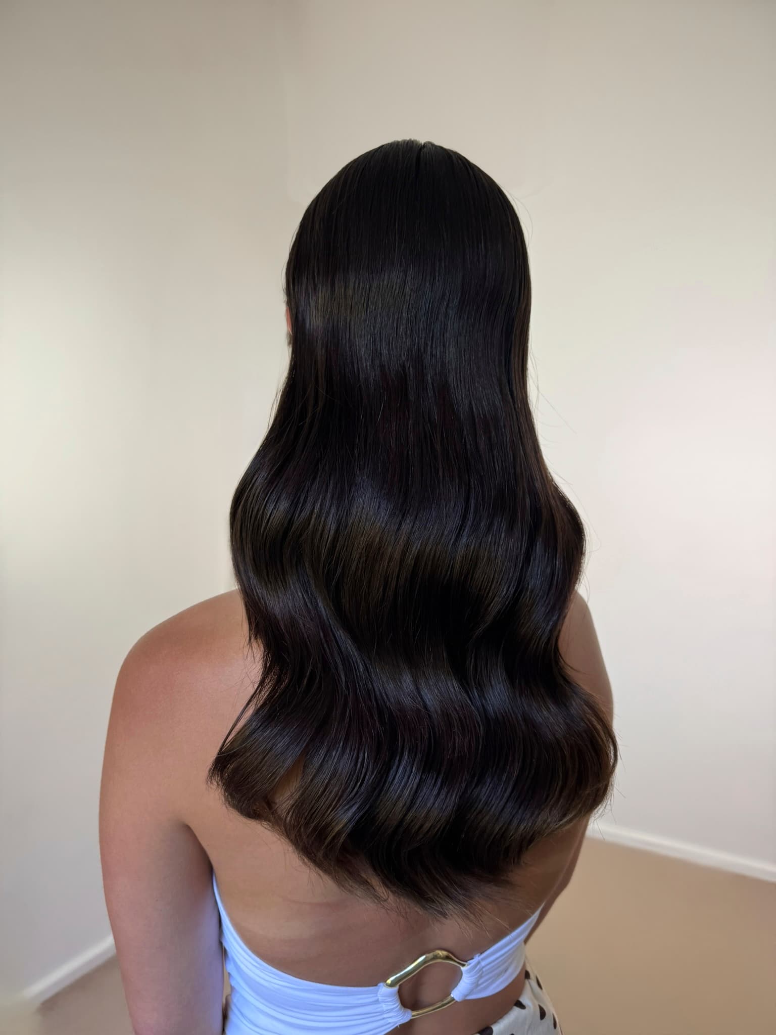 Bridal hair extension rental — Hollywood waves from behind, Marikate Makeup Melbourne