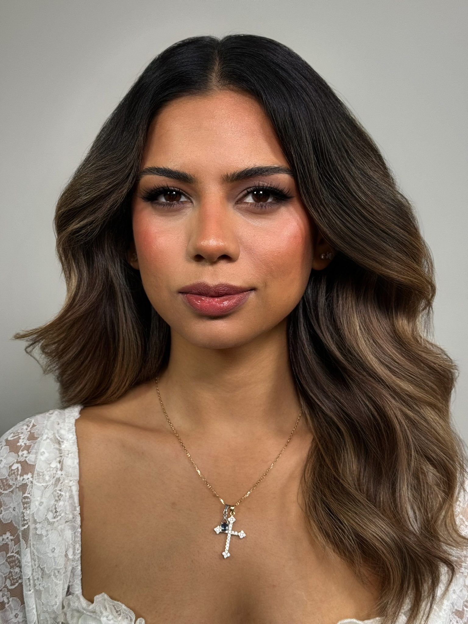 Bride with soft glam makeup and pink florals — Marikate Makeup Melbourne